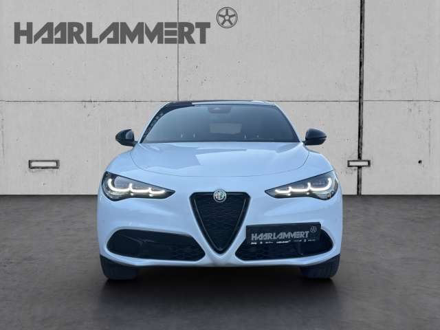 Fahrzeugbild eines Alfa Romeo Stelvio