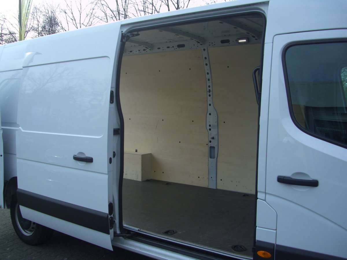 Fahrzeugbild eines Renault Master