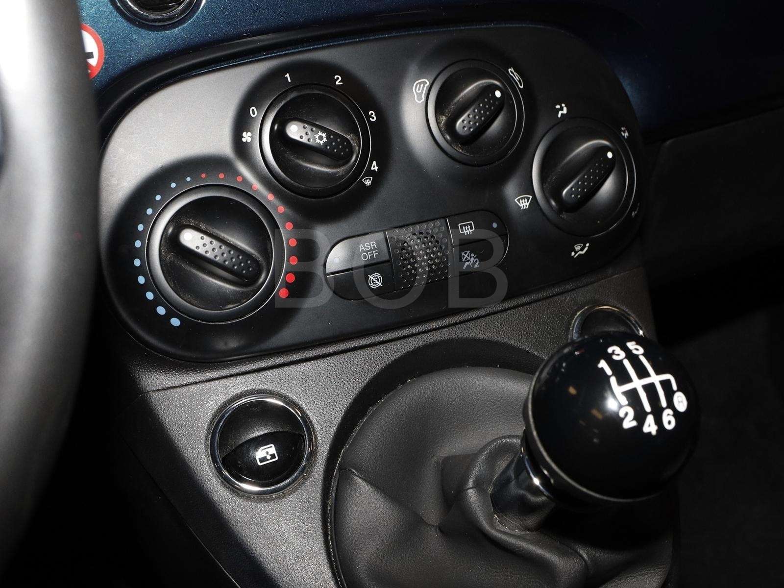 Fahrzeugbild eines Fiat 500