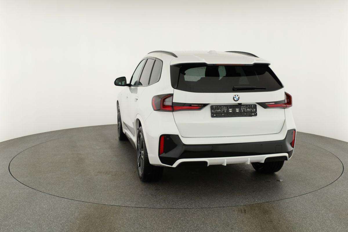 Fahrzeugbild eines BMW X1