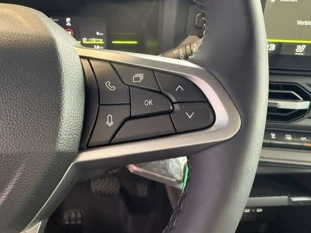 Fahrzeugbild eines Dacia Duster