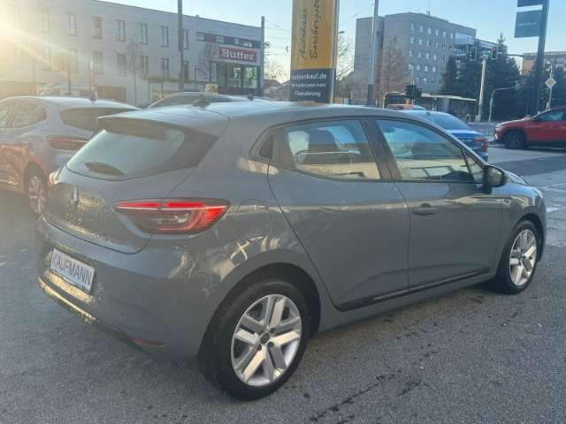 Fahrzeugbild eines Renault Clio