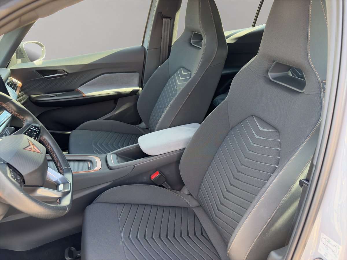 Fahrzeugbild eines CUPRA Born
