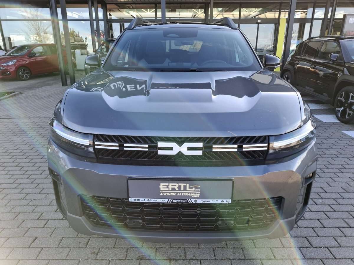 Fahrzeugbild eines Dacia Bigster