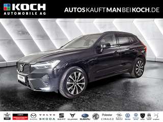 Schräge Frontansicht auf einen Volvo XC60 , freigestellt