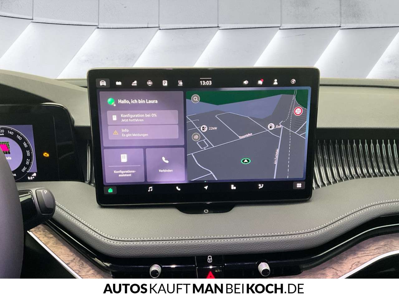 Fahrzeugbild eines Skoda Superb