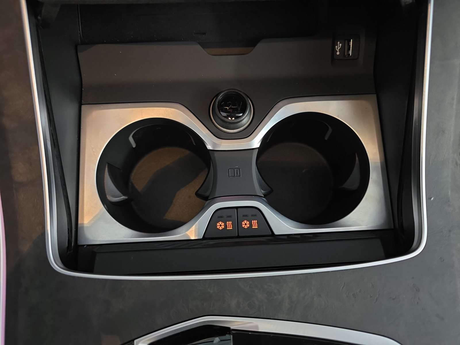 Fahrzeugbild eines BMW X5