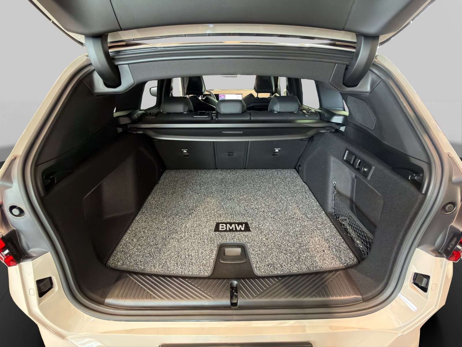 Fahrzeugbild eines BMW X3
