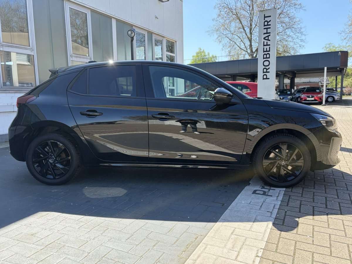 Fahrzeugbild eines Opel Corsa