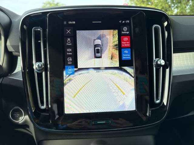 Fahrzeugbild eines Volvo XC40