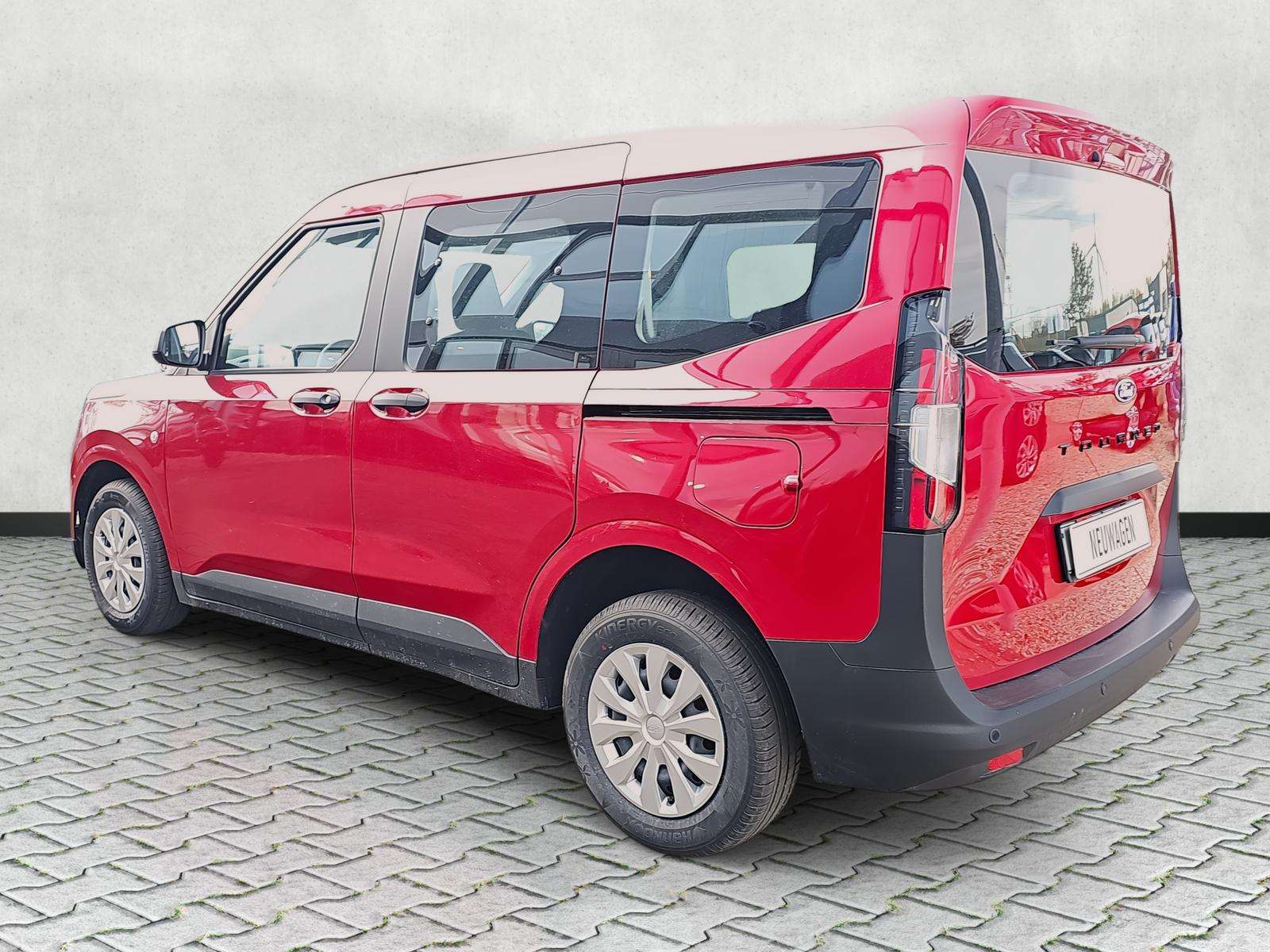 Fahrzeugbild eines Ford Tourneo Courier