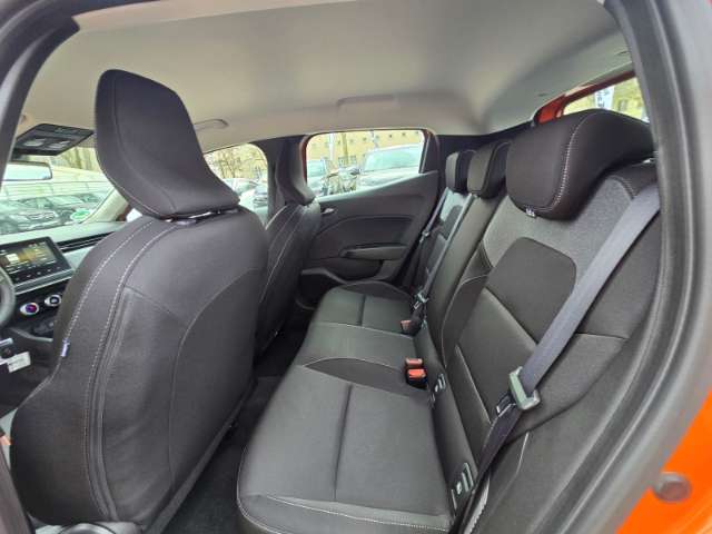 Fahrzeugbild eines Renault Clio