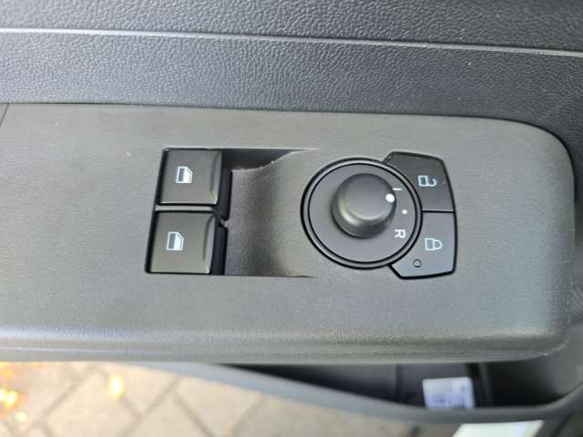 Fahrzeugbild eines Ford Transit Courier