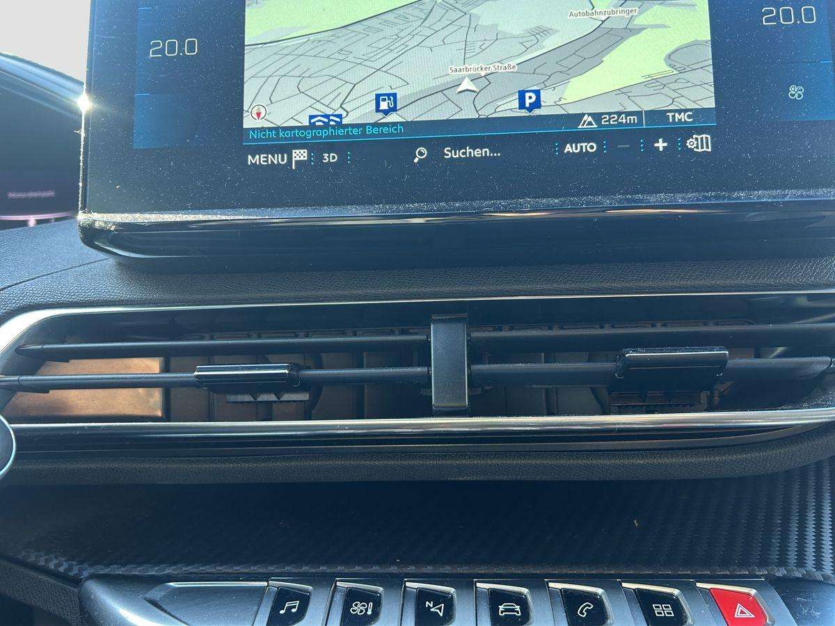 Fahrzeugbild eines Peugeot 3008