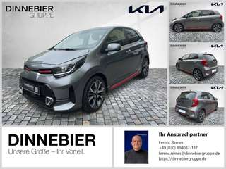 Schräge Frontansicht auf einen Kia Picanto , freigestellt