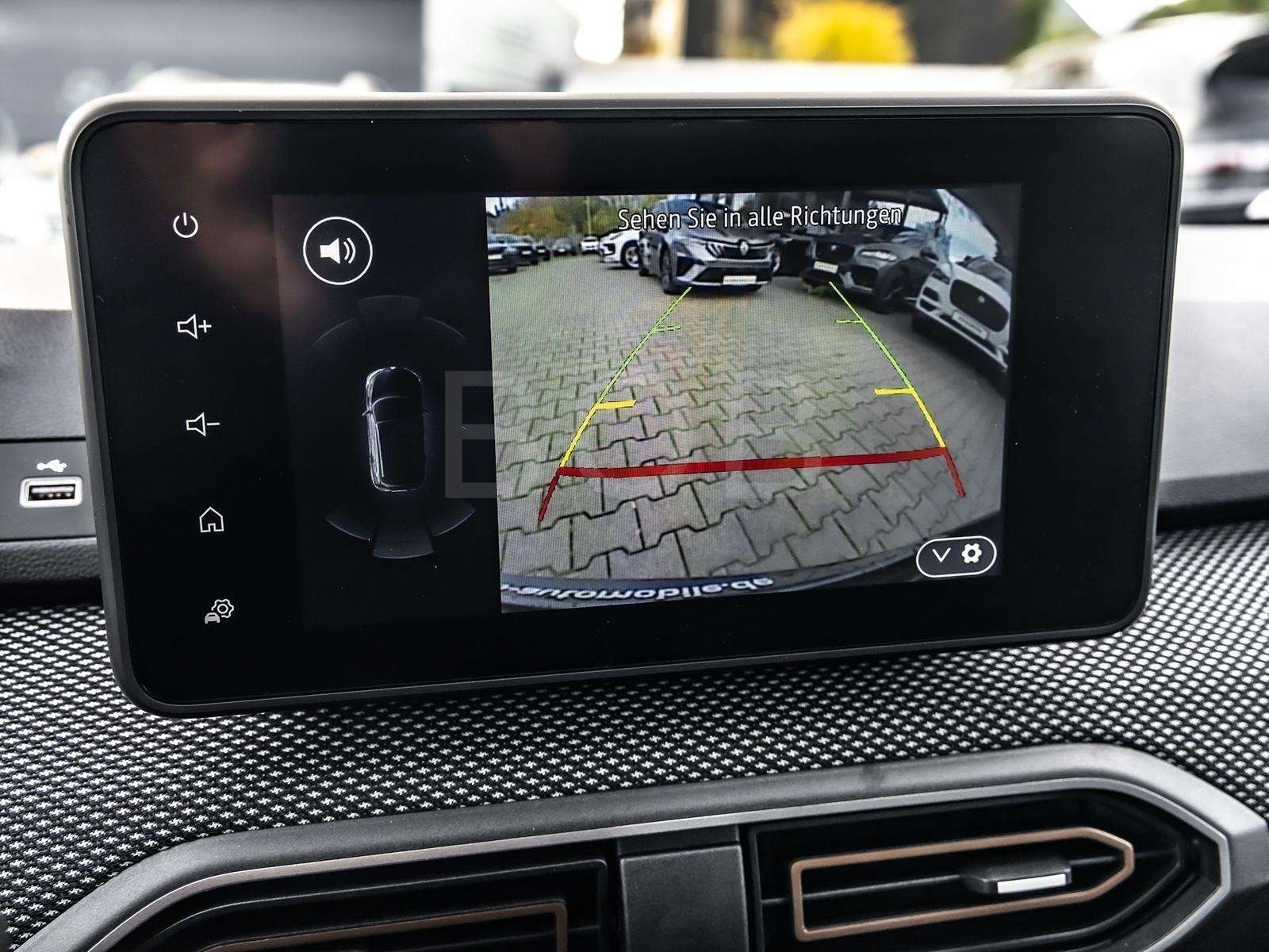 Fahrzeugbild eines Dacia Sandero