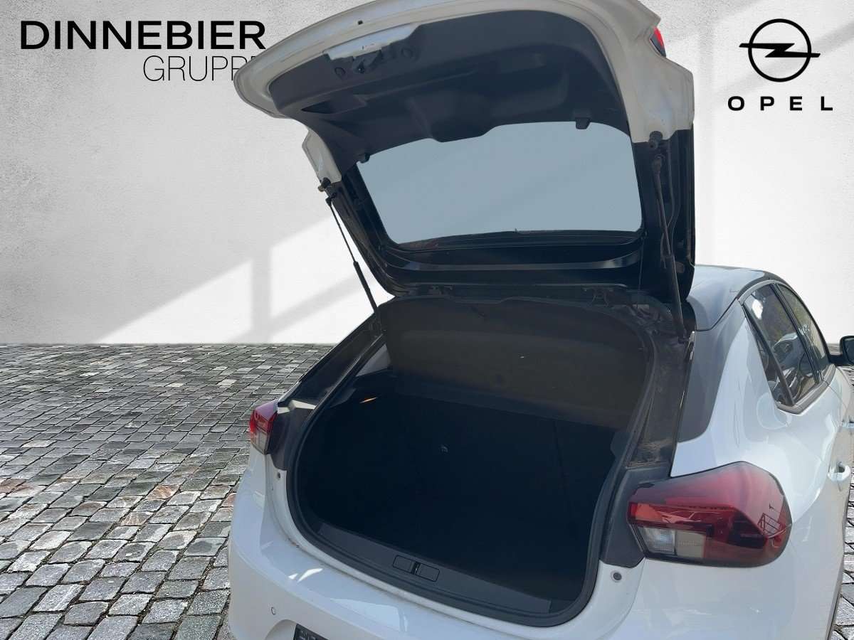 Fahrzeugbild eines Opel Corsa