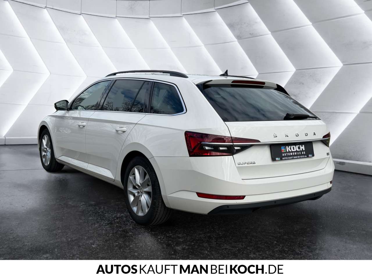 Fahrzeugbild eines Skoda Superb