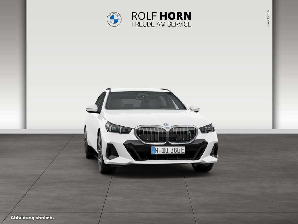 Fahrzeugbild eines BMW i5