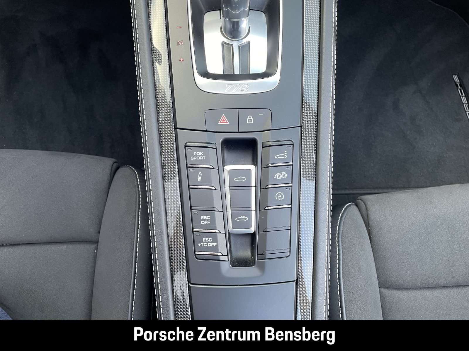 Fahrzeugbild eines Porsche Cayman