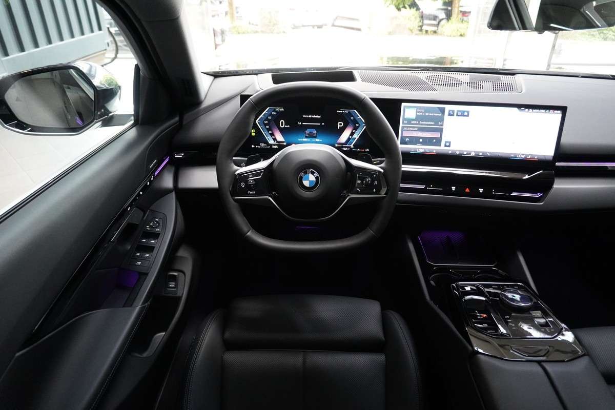 Fahrzeugbild eines BMW 5er-Reihe