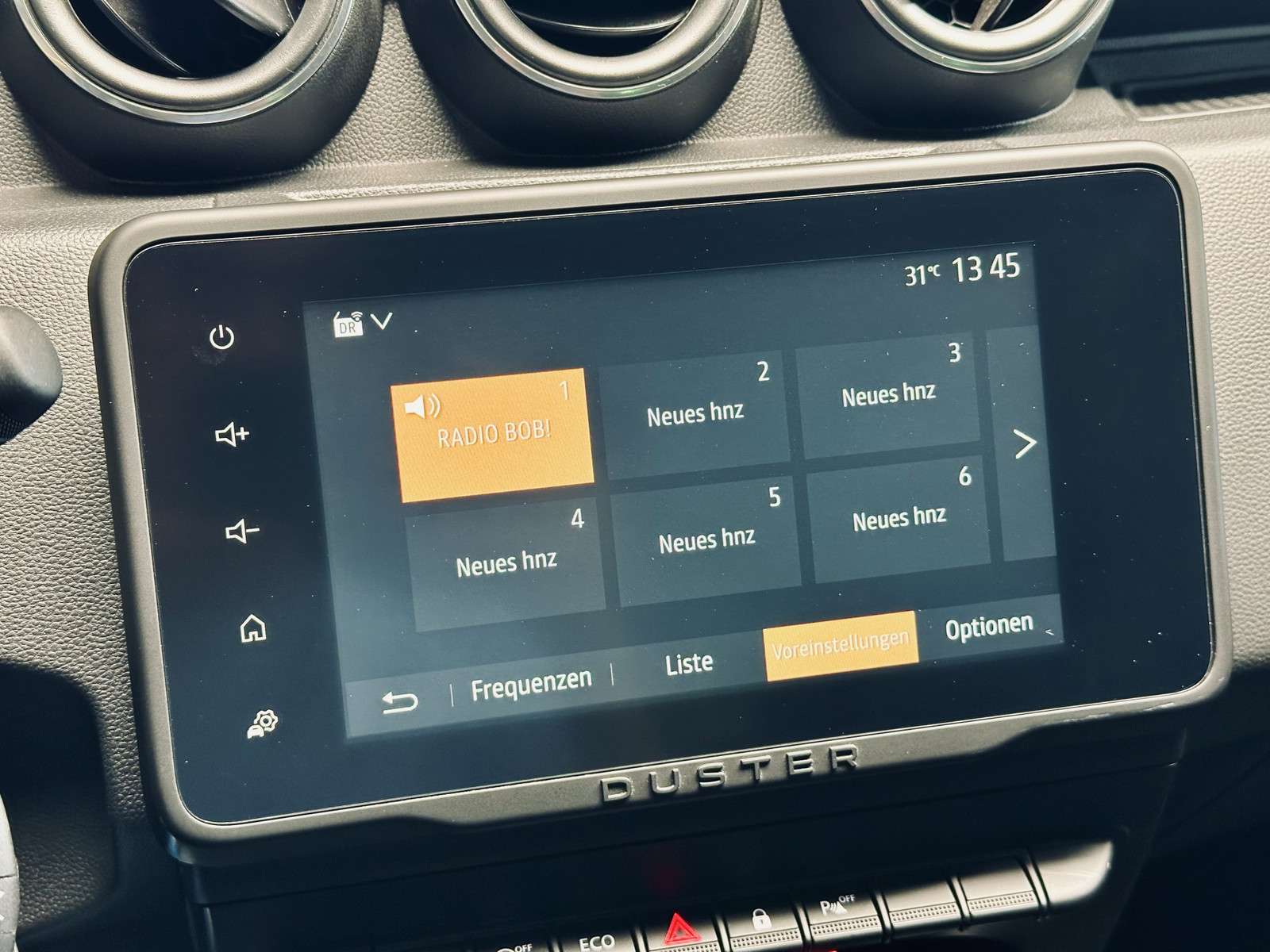 Fahrzeugbild eines Dacia Duster