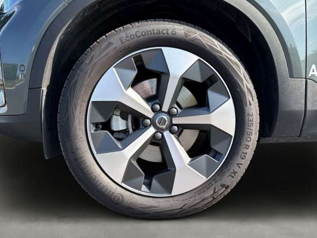 Fahrzeugbild eines Volvo XC40