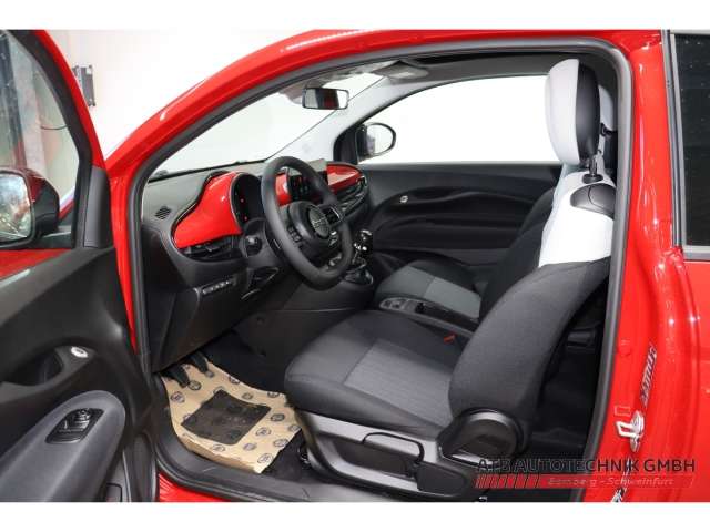 Fahrzeugbild eines Fiat 500