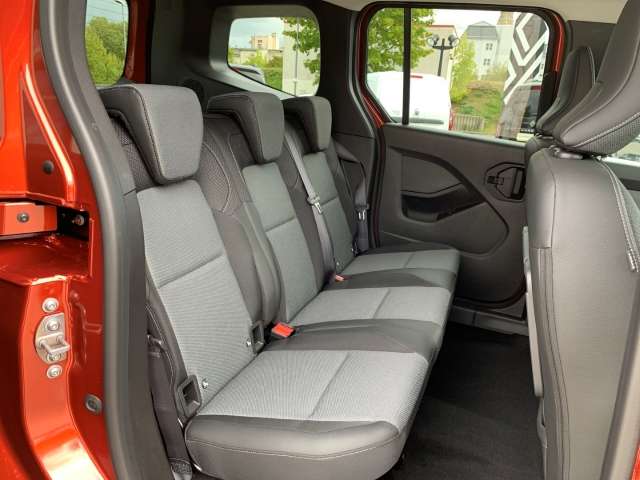 Fahrzeugbild eines Renault Kangoo