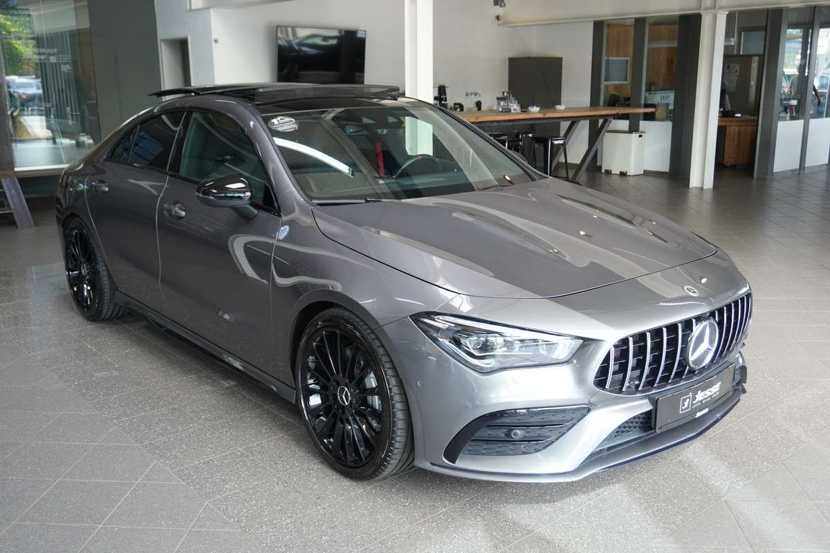 Fahrzeugbild eines Mercedes-Benz CLA