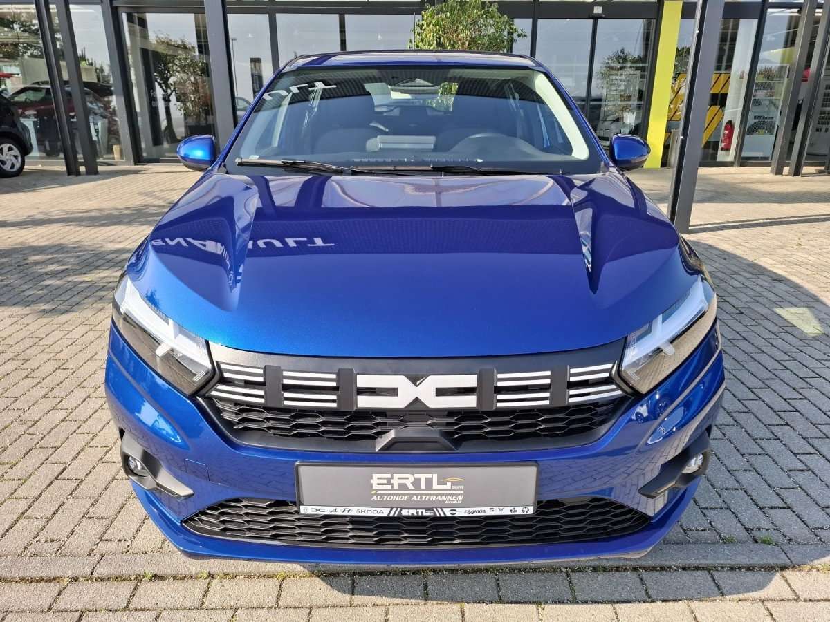 Fahrzeugbild eines Dacia Sandero