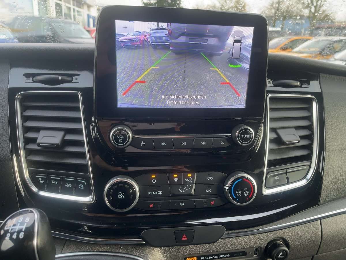 Fahrzeugbild eines Ford Tourneo Custom