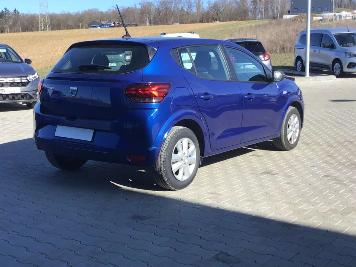 Fahrzeugbild eines Dacia Sandero