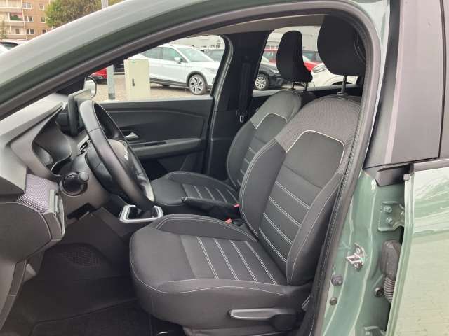 Fahrzeugbild eines Dacia Jogger