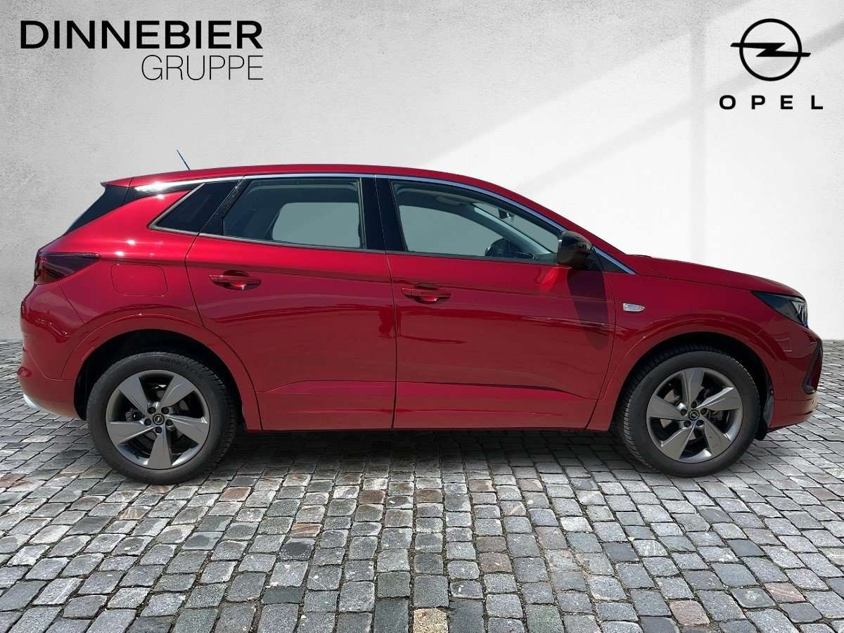Fahrzeugbild eines Opel Grandland X