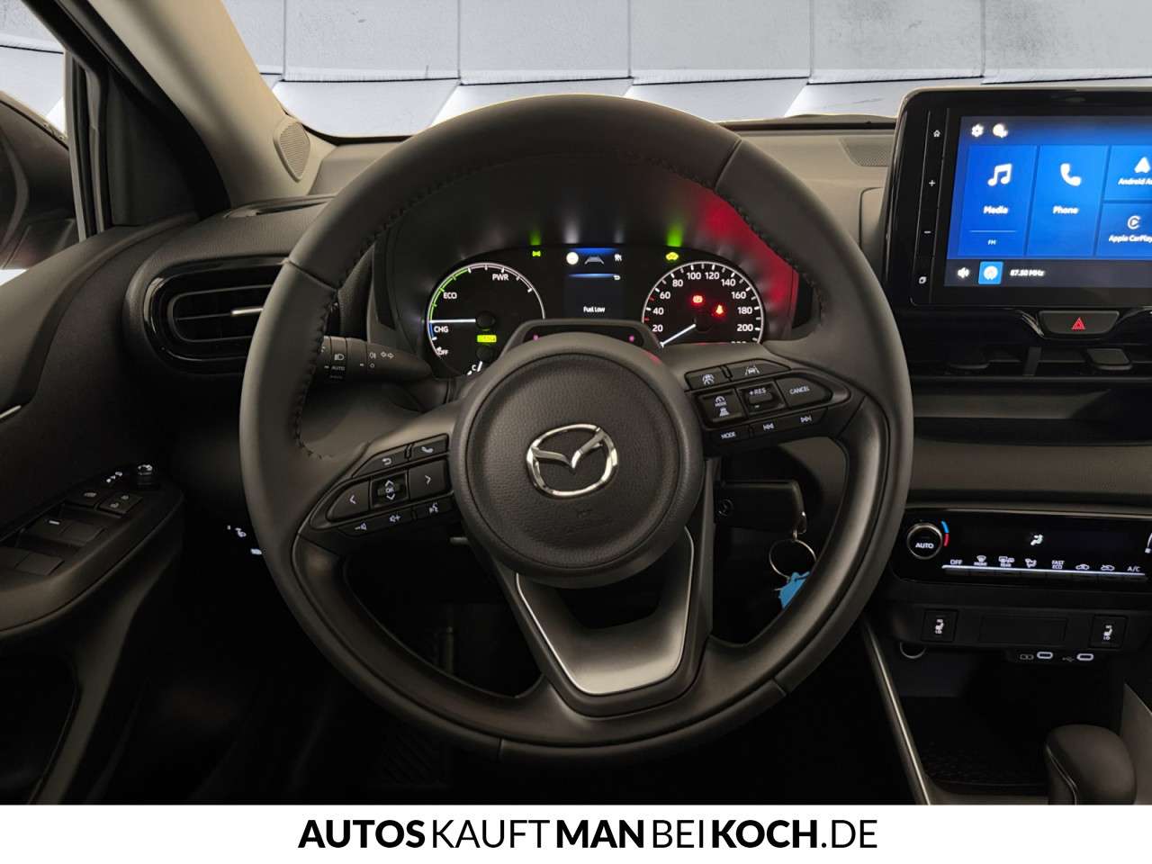Fahrzeugbild eines Mazda Mazda2 Hybrid