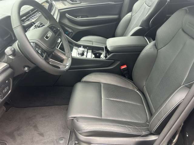 Fahrzeugbild eines Jeep Grand Cherokee
