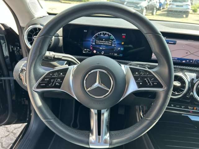 Fahrzeugbild eines Mercedes-Benz B-Klasse