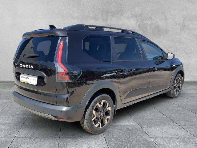 Fahrzeugbild eines Dacia Jogger