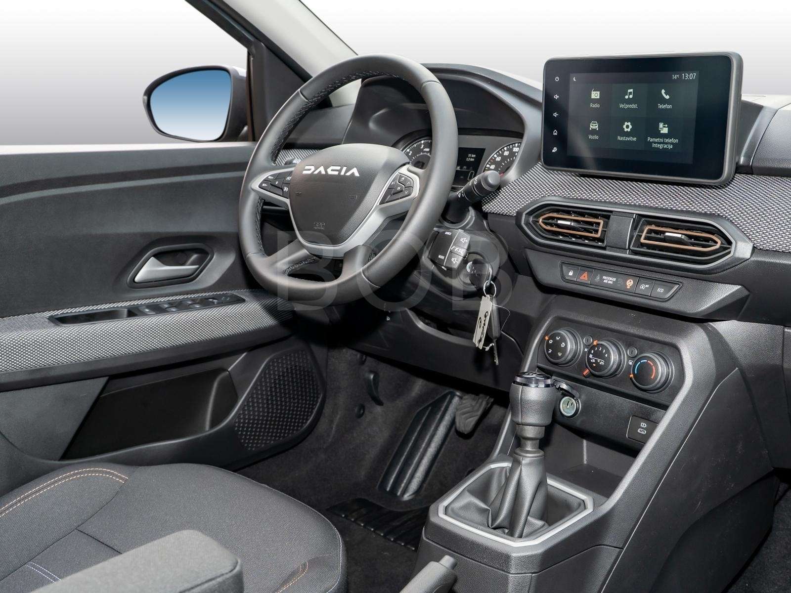 Fahrzeugbild eines Dacia Sandero