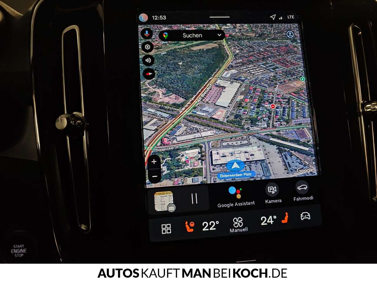 Fahrzeugbild eines Volvo XC40