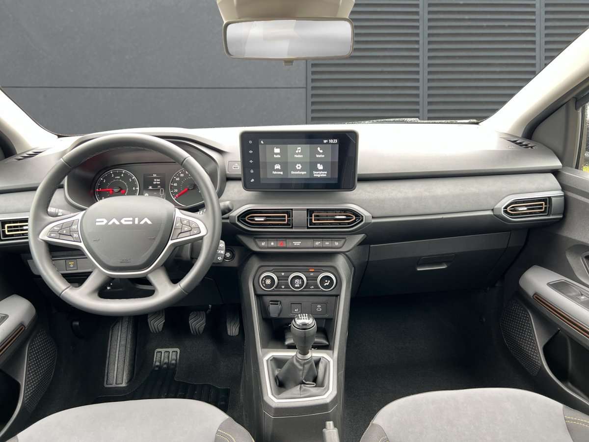 Fahrzeugbild eines Dacia Sandero