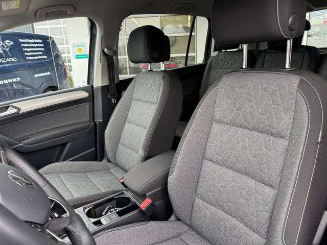 Fahrzeugbild eines Volkswagen Touran