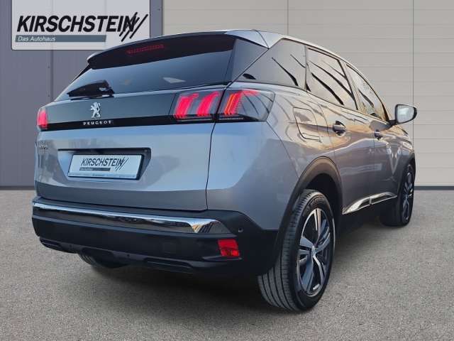 Fahrzeugbild eines Peugeot 3008
