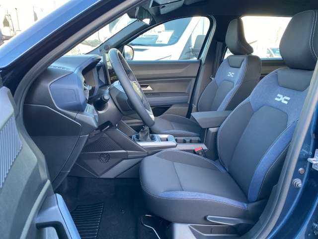 Fahrzeugbild eines Dacia Bigster