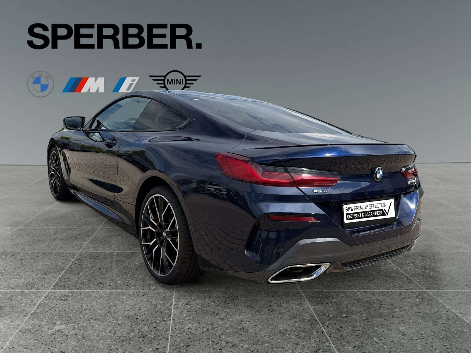 Fahrzeugbild eines BMW 8er-Reihe