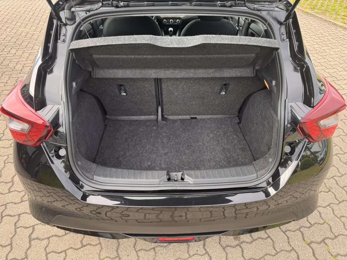 Fahrzeugbild eines Nissan Micra