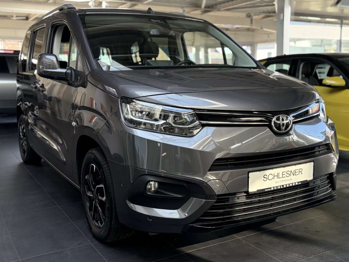 Fahrzeugbild eines Toyota Proace City