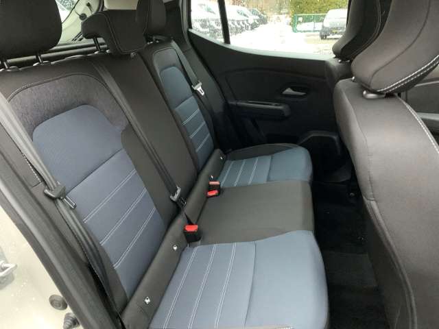 Fahrzeugbild eines Dacia Sandero