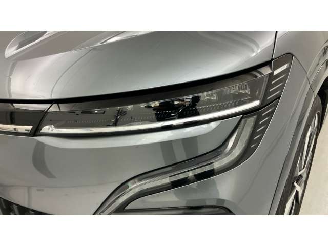 Fahrzeugbild eines Renault Megane E-TECH